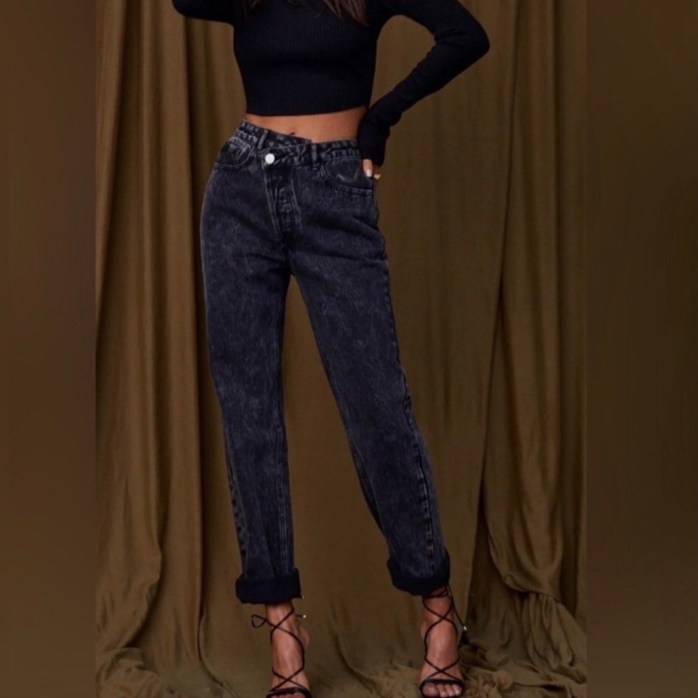 NEW with tags 12th Tribe Straight Leg High Waist Jeans